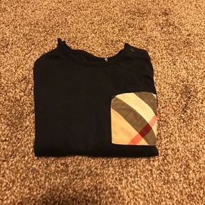 Burberry t-shirt